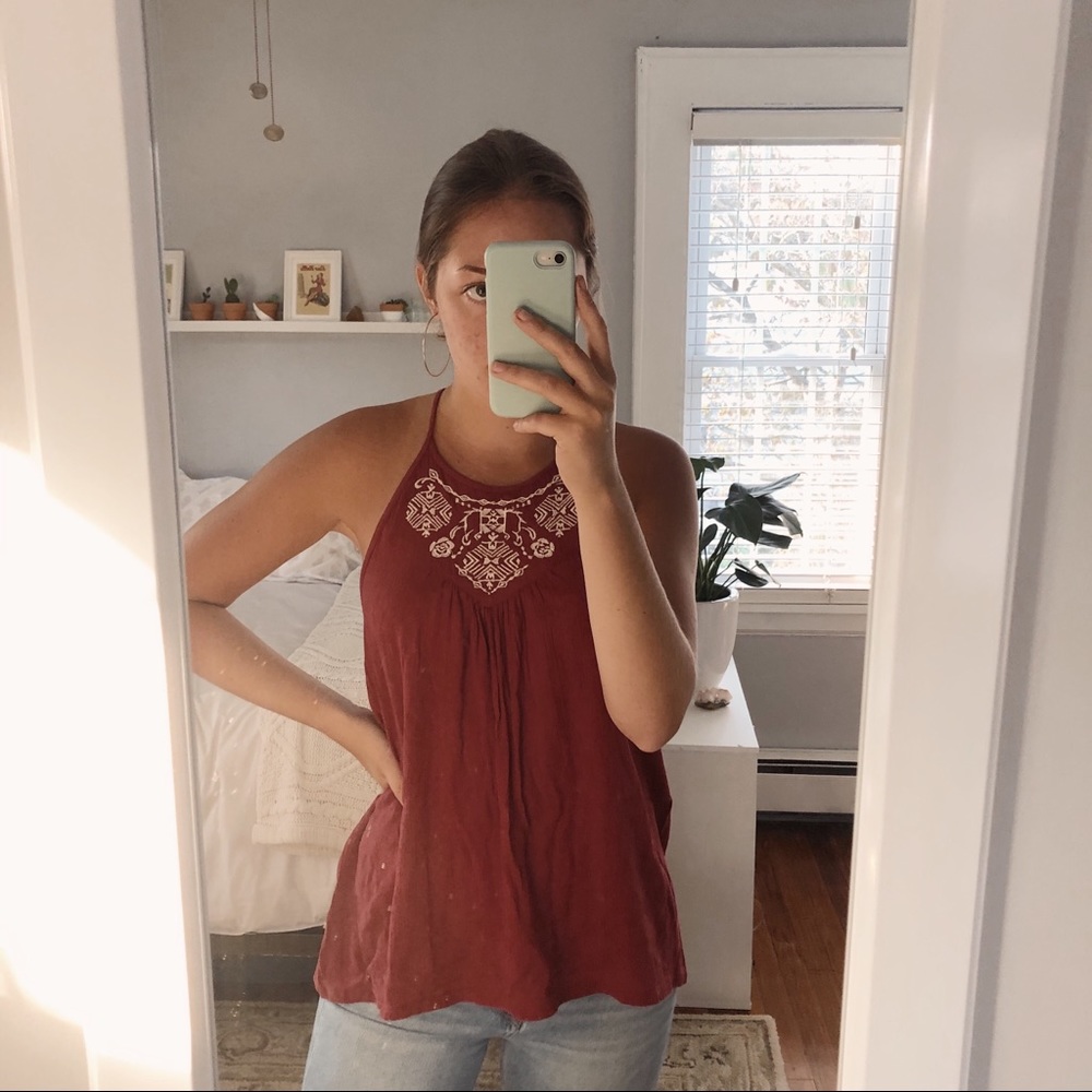 NWOT Hollister Racerback Tank w/ Lace Detail